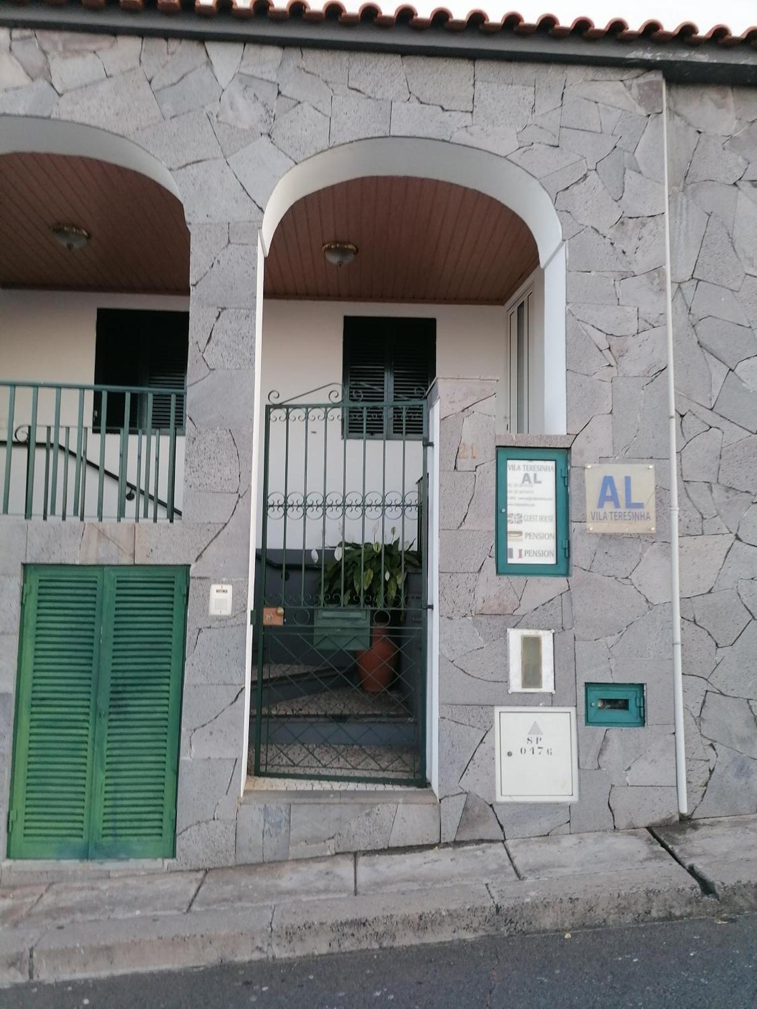 פונשל Pensao Residencial Vila Teresinha מראה חיצוני תמונה