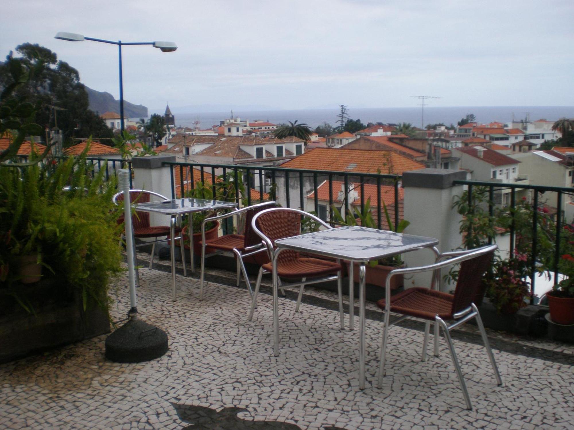 פונשל Pensao Residencial Vila Teresinha מראה חיצוני תמונה