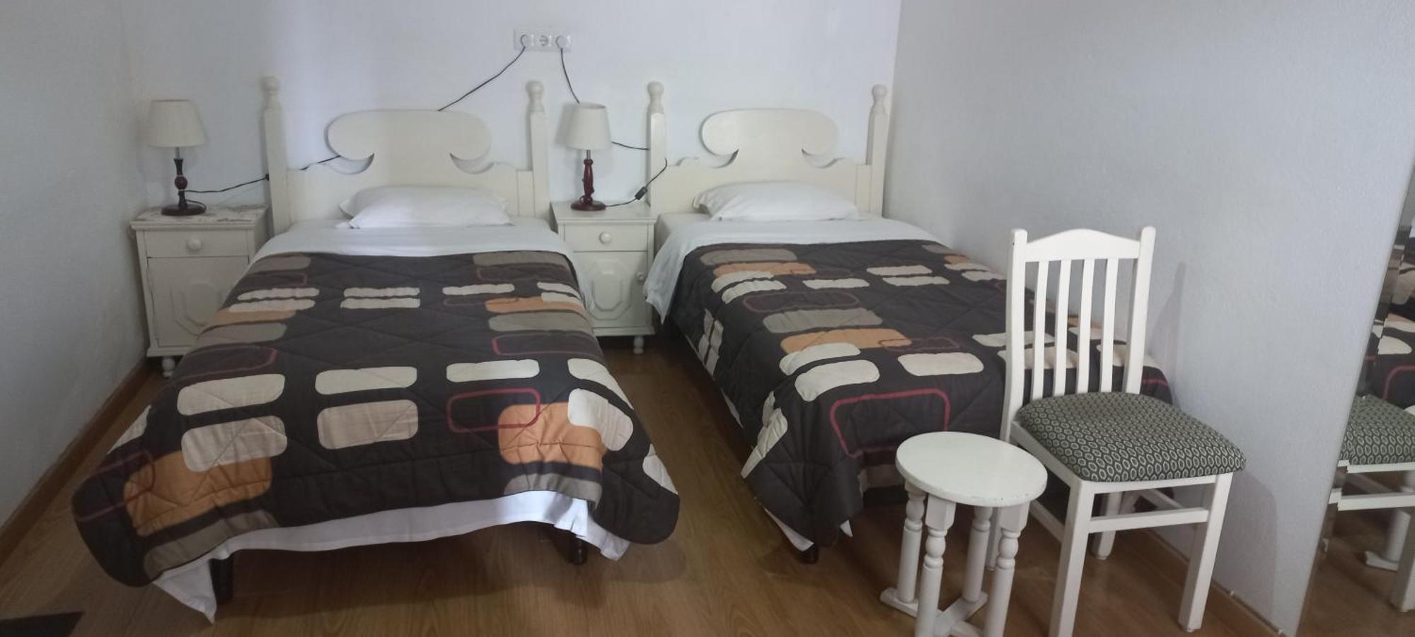 פונשל Pensao Residencial Vila Teresinha מראה חיצוני תמונה
