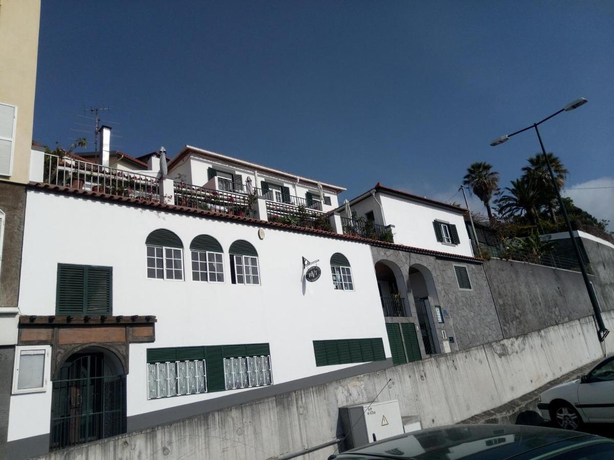 פונשל Pensao Residencial Vila Teresinha מראה חיצוני תמונה